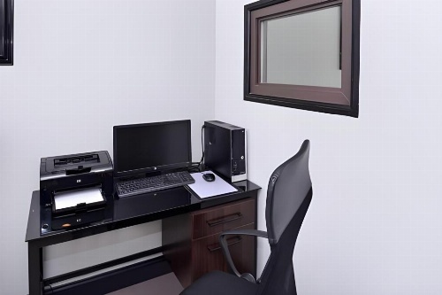 Econo Lodge Rochester image 21