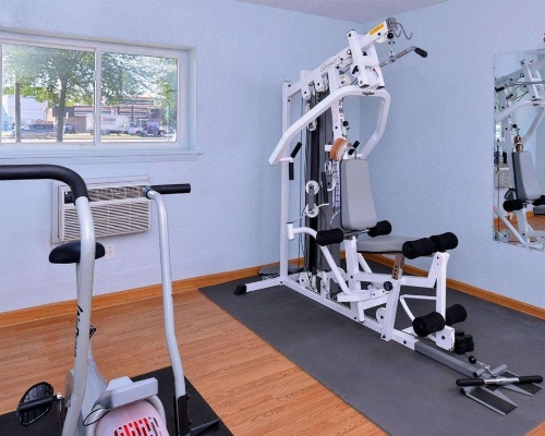 Econo Lodge Rochester image 24