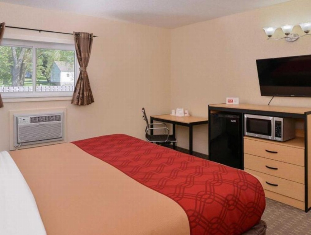 Econo Lodge Rochester